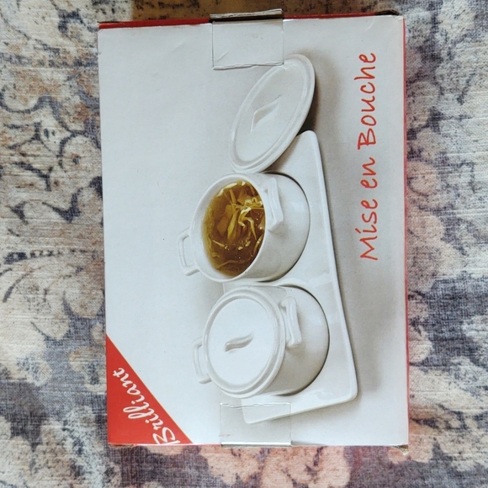 Brilliant White Porcelain Tray and 2 Covered Casseroles Set